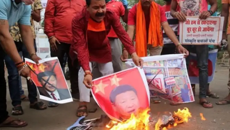 СМИ сообщили о гибели десятков военных на границе Индии и Китая