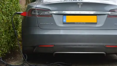 Развить инфраструктуру для электромобилей хотят в Казахстане, фото - Новости Zakon.kz от 28.12.2022 11:00