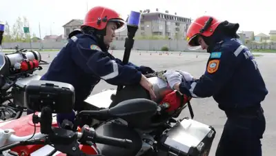 Пресс-служба ДЧС города Алматы, фото - Новости Zakon.kz от 13.04.2019 19:58