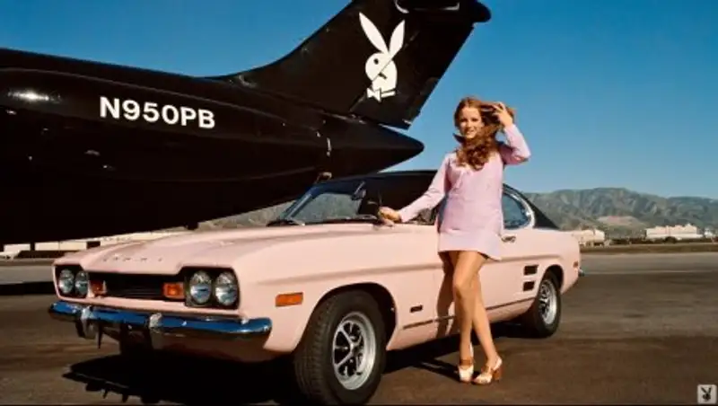 Девушки Playboy и их автомобили