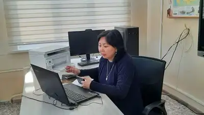 В Семее школьники перешли на дистанционку, фото - Новости Zakon.kz от 30.11.2022 12:02