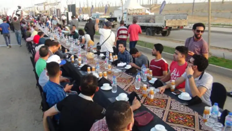 Накрытый в Египте стол в честь Рамадана внесли в Книгу рекордов