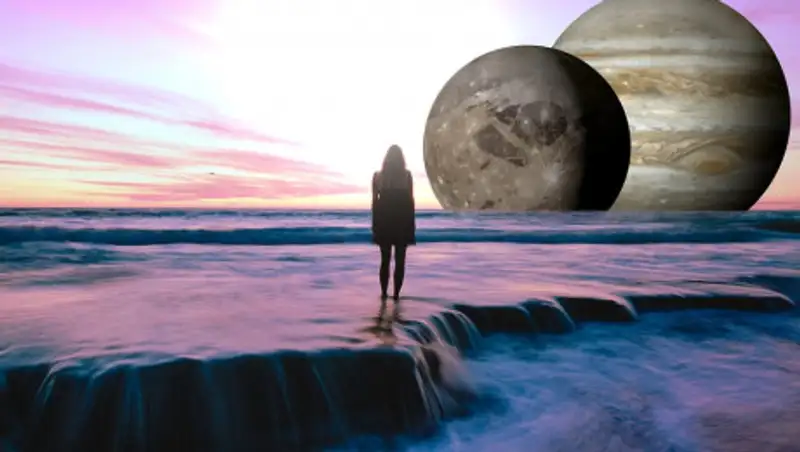 В столице Казахстана погасли подсветки самых известных зданий