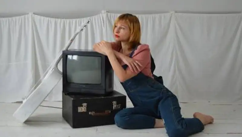 Интернет в России впервые стал популярнее телевидения