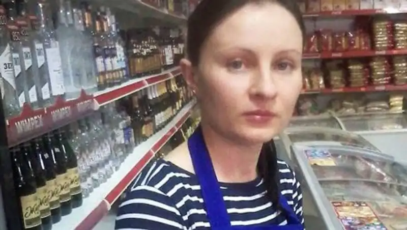 Обезвредившая грабителя продавщица: я обычный человек со своими страхами