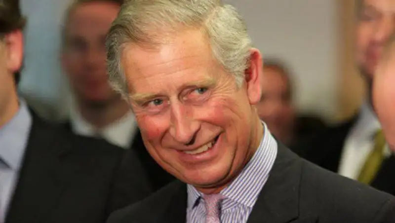 Принца Чарльза пригласили в "Бондиану"