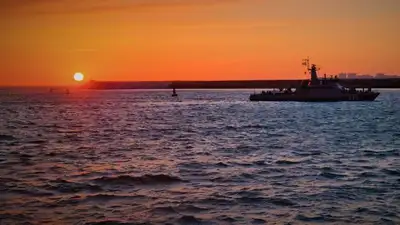 "Нужно что-то делать": как обмелел Каспий за 2,5 года, фото - Новости Zakon.kz от 23.01.2023 11:08