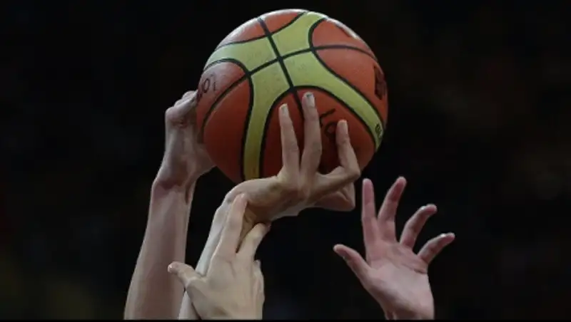 Матчи "Астаны" с "Нижним Новгородом" и УНИКСом перенесены в Караганду