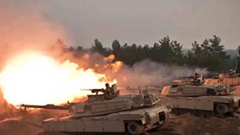 Американские танкисты провели первые стрельбы в Эстонии