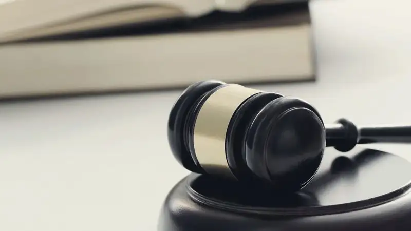 Подростка, подозреваемого в убийстве друга, оправдали в Алматы