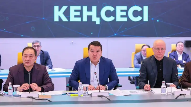 Премьер-министр пообещал наказывать за неэффективную работу по сдерживанию цен