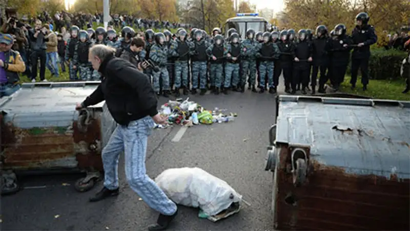 Беспорядки в Бирюлеве: троим предъявлены обвинения