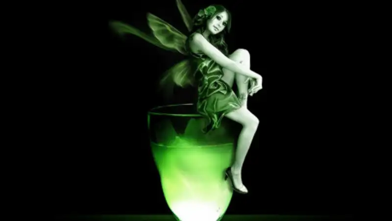 В Казахстане предлагают снять запрет на рекламу алкогольных напитков в СМИ