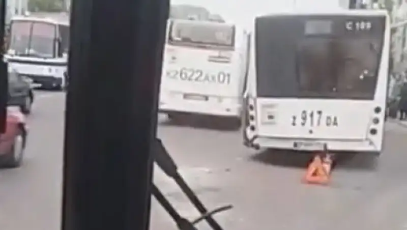 Два автобуса столкнулись в Астане