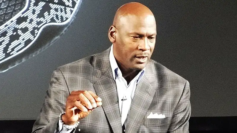 Опубликован список 50 самых богатых спортсменов в истории