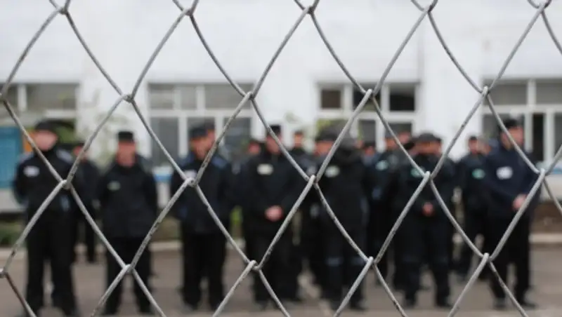 За 3 года число заключенных в Казахстане сократилось на 25%