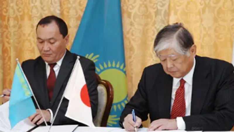 Правительство Японии окажет финансовую помощь Казахстану на сумму 10 миллионов йен, фото - Новости Zakon.kz от 01.11.2013 20:53