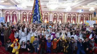 Пресс служба акима ЮКО, фото - Новости Zakon.kz от 22.12.2017 14:33