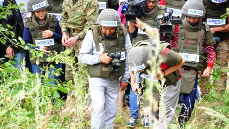 Журналистов впервые обучали по программе подготовки подразделений спецназначения