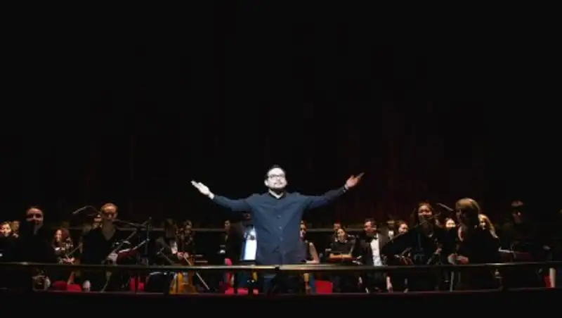 В Астане состоялась премьера "Севильский цирюльник"