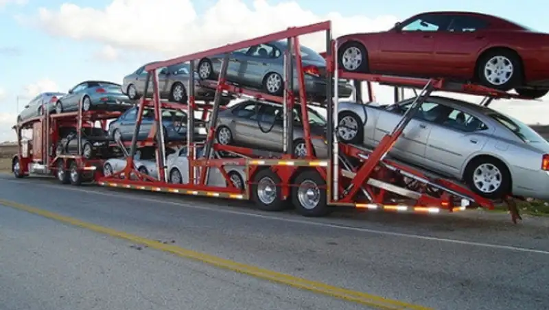 Казахстанцы могут ввозить автомобили из России и Беларуси без повторной уплаты НДС