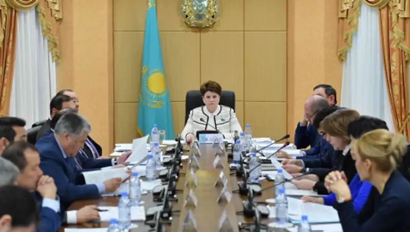 В Сенате рассмотрели поправки в республиканский бюджет