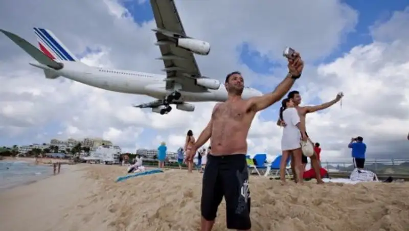 На пляжах Гоа запретят снимать селфи