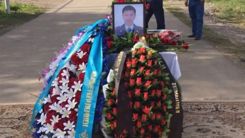 Семье погибшего сержанта выданы ключи от квартиры