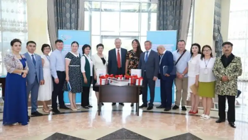 В Узбекистане отпраздновали годовщину рождения Абая