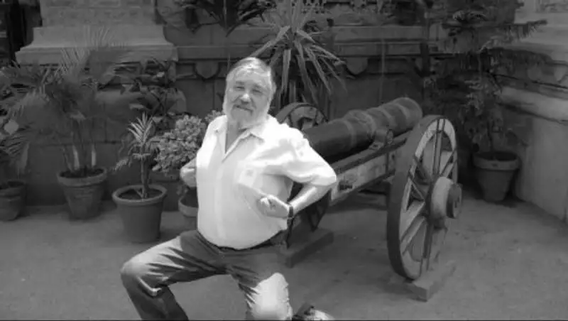 Ушел из жизни казахстанский журналист Искандер Аманжол