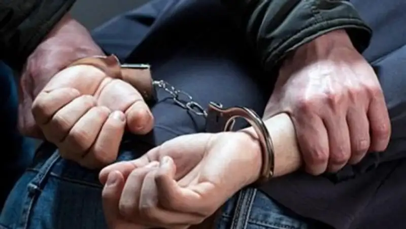 Шестеро россиян осуждены за вымогательство 100 млн тенге в Павлодаре