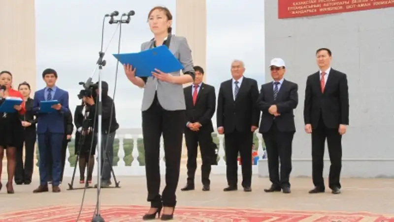 Молодые госслужащие Усть-Каменогорска приняли присягу