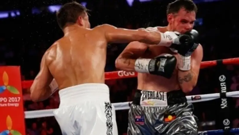 Российские СМИ признали нокаут в бою Головкин — Гил одним из лучших в году