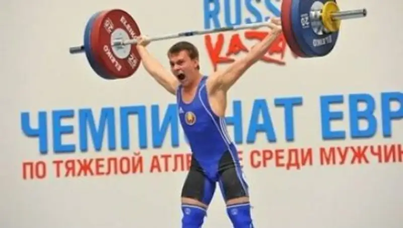 Белорусского тяжелоатлета дисквалифицировали за попытку подмены допинг-пробы