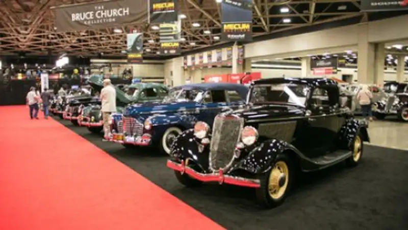 Три миллиона долларов отдал житель ОАЭ за красивый номер авто