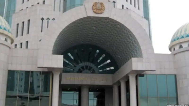 Сенатор предложил при разработке законов учитывать законодательные акты и рекомендации МПА СНГ