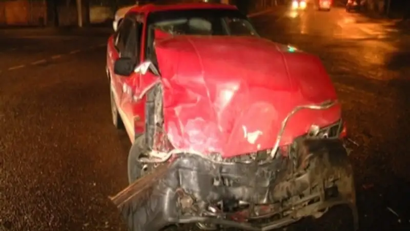 В Алматы "Мазда" протаранила маршрутный автобус