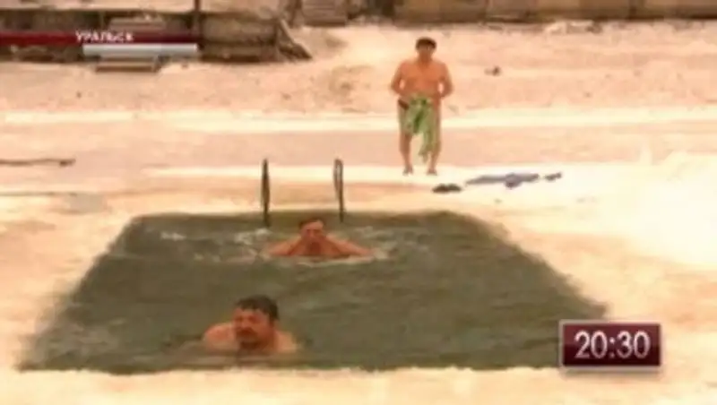 Уральские моржи открыли купальный сезон 2014-го