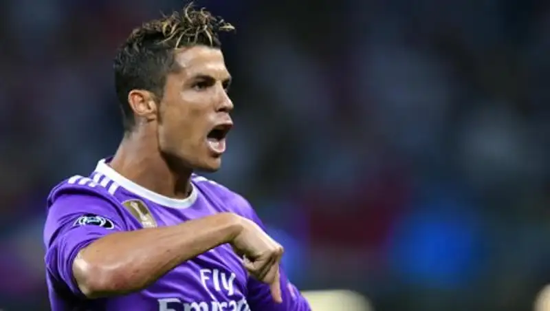 Роналду возглавил рейтинг самых высокооплачиваемых спортсменов