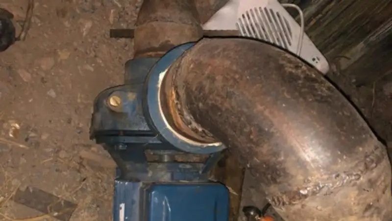 Из Казахстана в Кыргызстан по трехкилометровой трубе гнали ГСМ