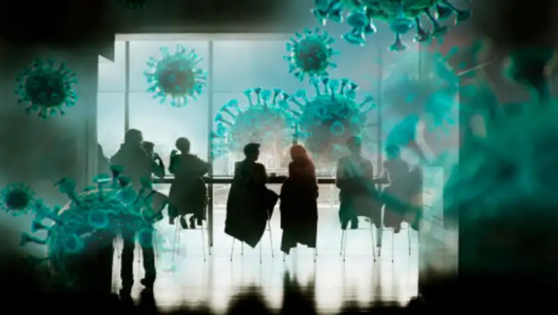 Оштрафован за то, что притворился больным COVID-19