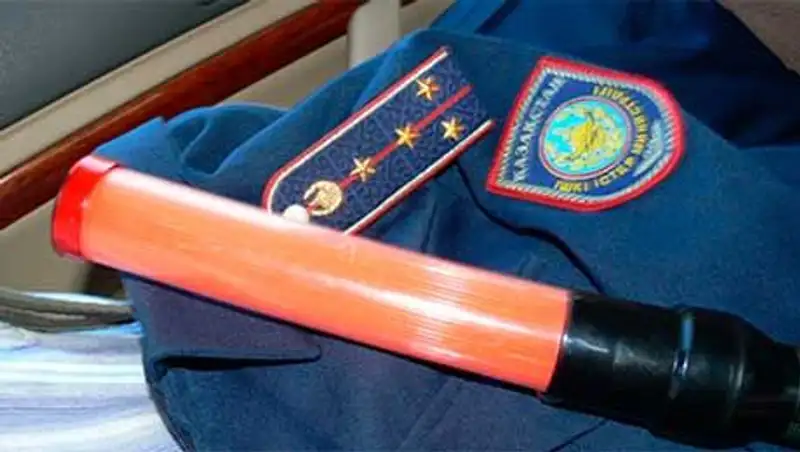 Уральские универсальные полицейские осуждены за получение взятки с пьяного водителя