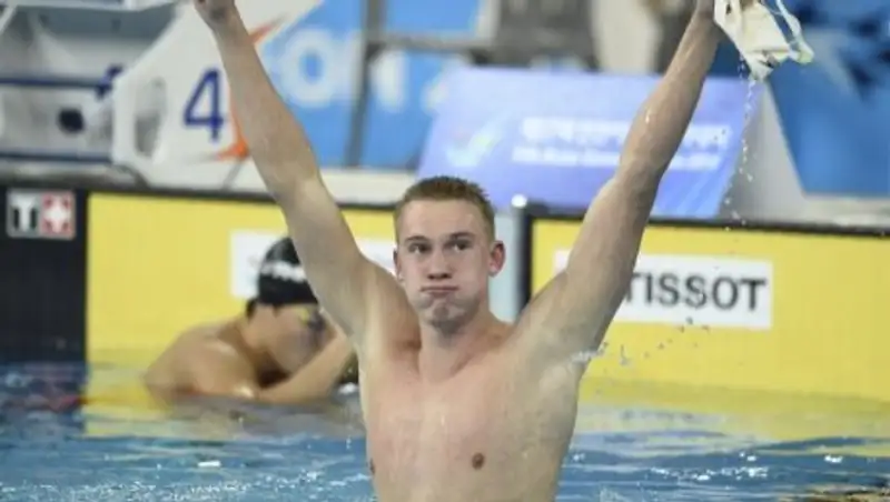 Баландин финишировал третьим в квалификации на 200 метров брассом