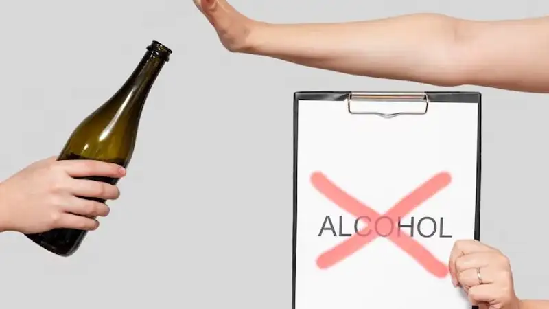 Китайский стример умер в прямом эфире, распивая алкоголь