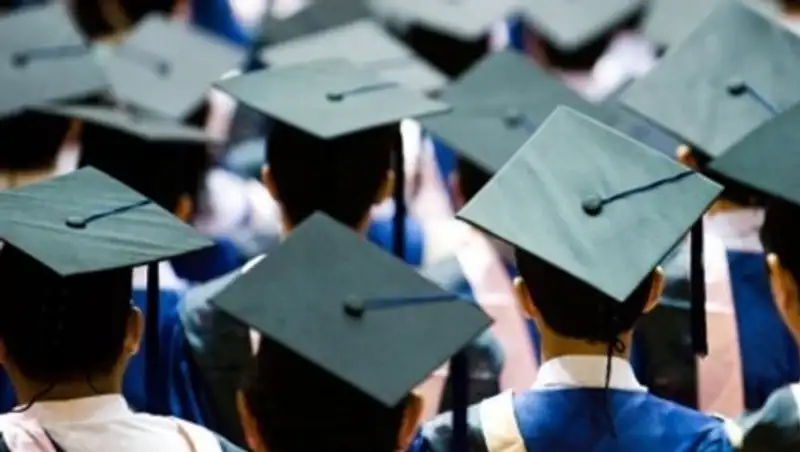 Сократилось число поступающих в зарубежные вузы восточноказахстанцев