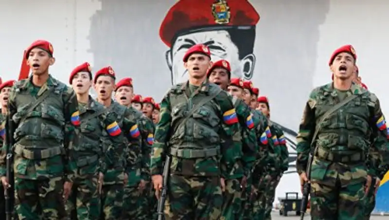 Мятежные генералы и вооруженные банды. Кто решит судьбу Венесуэлы