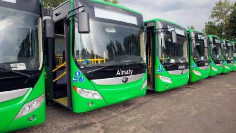 Популярный автобусный маршрут Алматы изменил схему движения