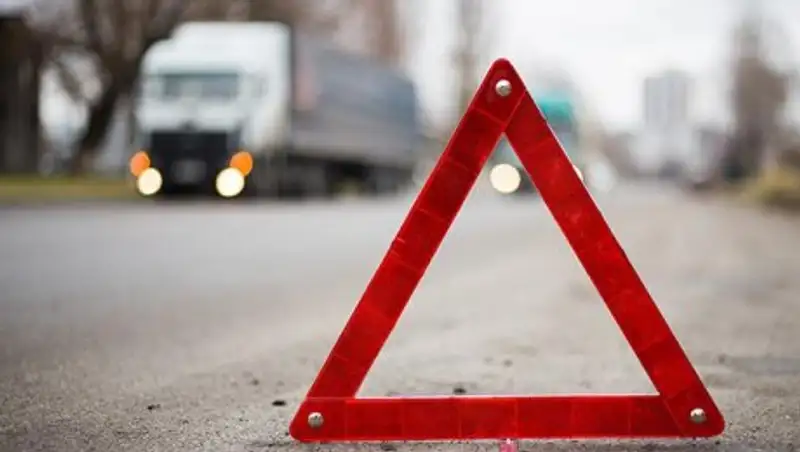 В Жамбылской области перевернулся пассажирский автобус