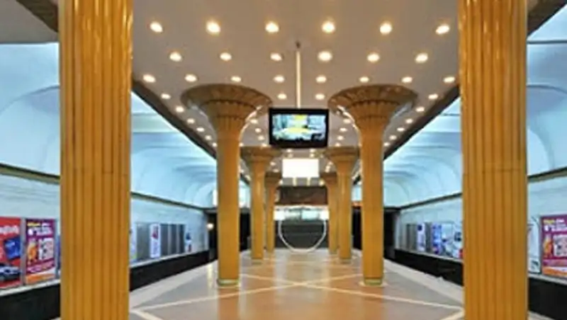 Влюбленный бакинец пригрозил взорвать станцию метро