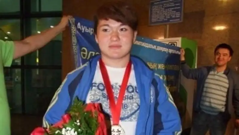 Тяжелоатлетка Надежда Ногай стала чемпионкой мира среди юниоров